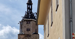 "Unser Wahrzeichen brannte wie eine Fackel" - Feuer zerstört Dachstuhl von Arnstädter Neutorturm