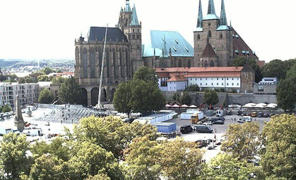 Aufbau für die DomStufen-Festspiele im vollen Gange