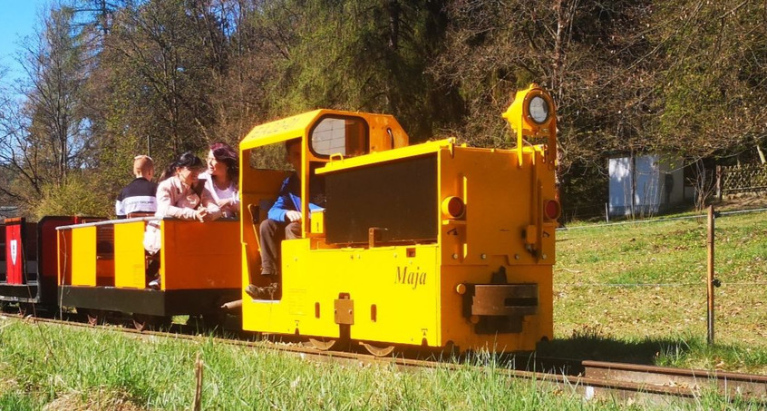 Ausflug mit der Ferienlandeisenbahn am 1. Mai