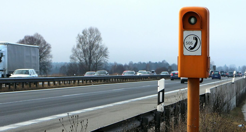 Wie funktioniert eigentliche eine Notrufsäule?