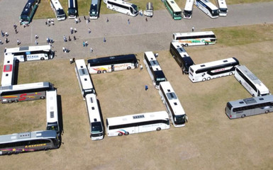 Bus-Protest-Tag in Berlin