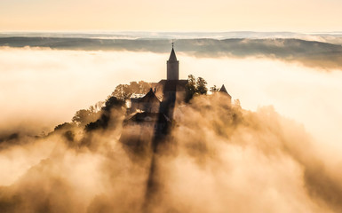 Wunderschöne Königin des Saaletals: Ältestes Foto der Leuchtenburg gesucht