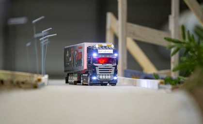 Im Lkw zur Modellbaumesse: Kranke Kinder sollen unvergesslichen Abend erleben