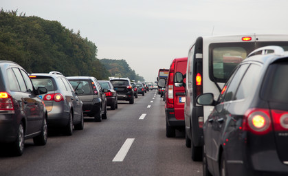 Was tun im Mega-Stau? - So können Sie sich vorbereiten 