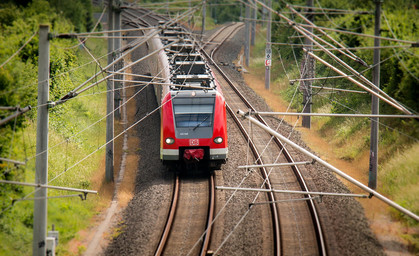 Bahnbetrieb weitgehend planmäßig - Regionale Einschränkungen