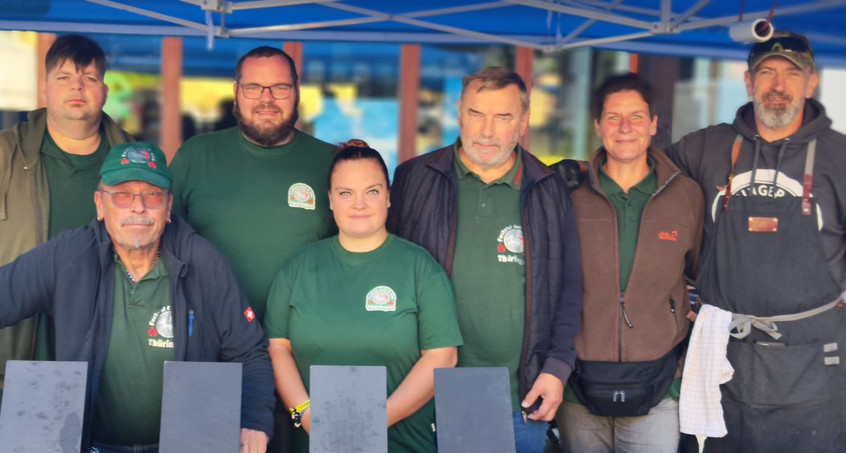 Team von "Fuchstal Grill & BBQ Thüringen" belegt dritten Platz bei Grillmeisterschaften 